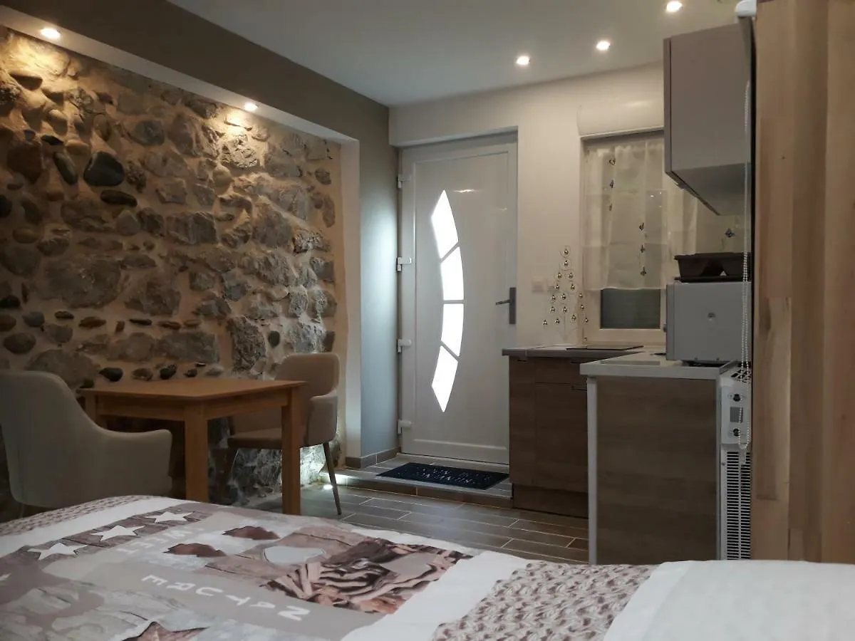 Studio Mistral Valence  0*, Valence (Drome)